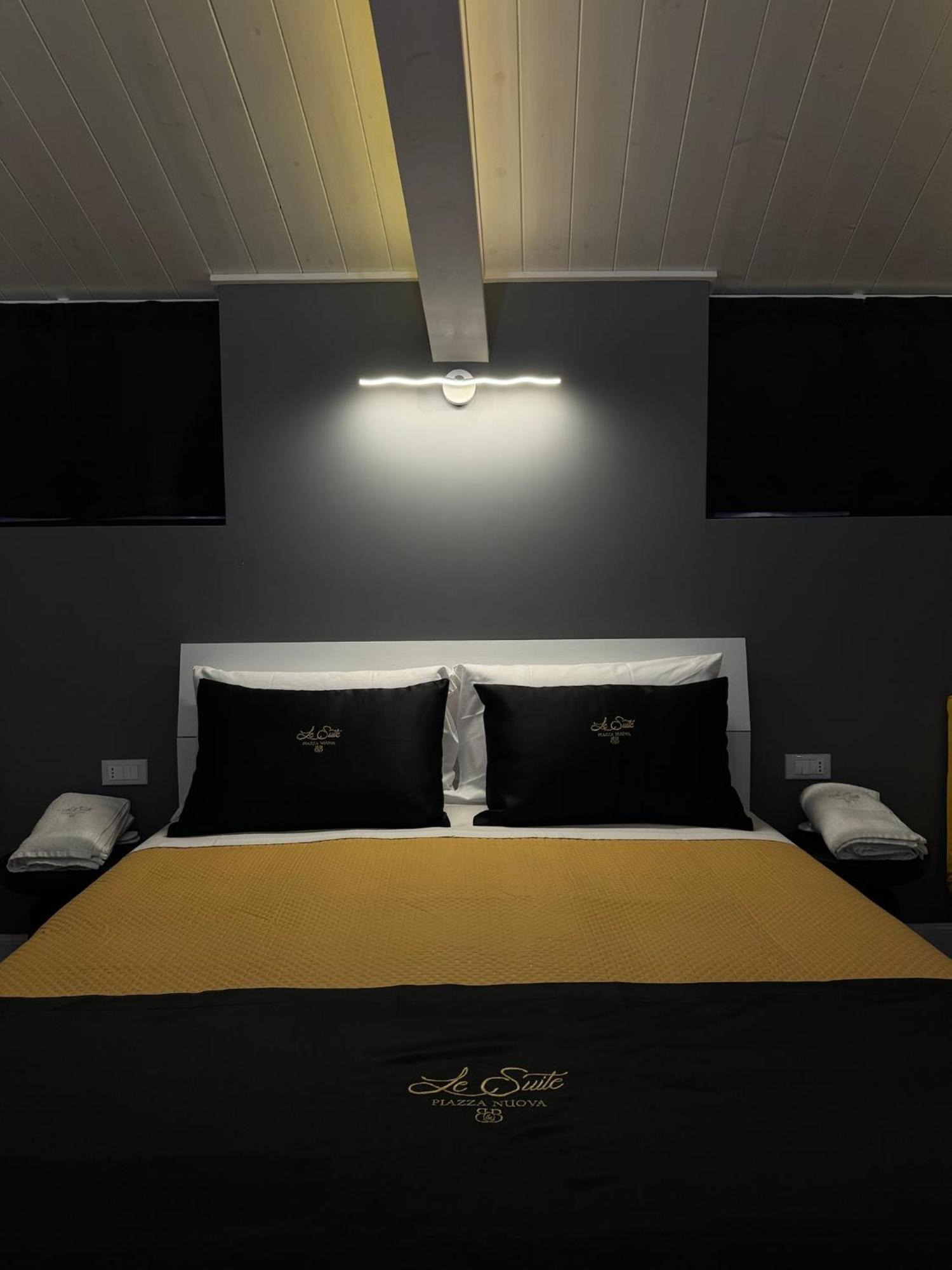 Le Suite Piazza Nuova Foggia Extérieur photo