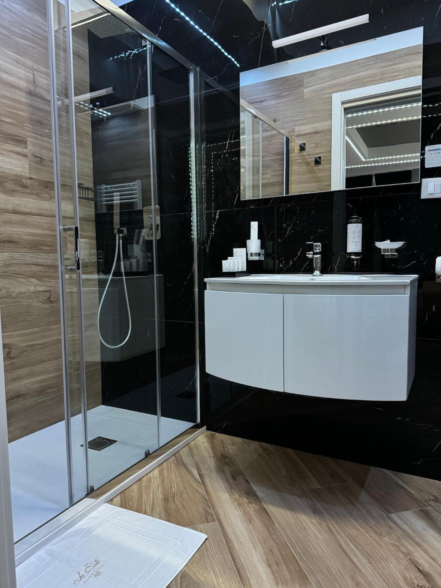 Le Suite Piazza Nuova Foggia Extérieur photo